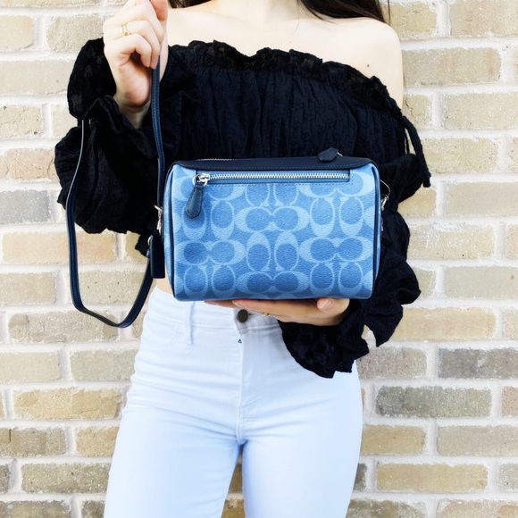 Gaby’sBags💕Coach crossbody NWT - Picture 4 of 4